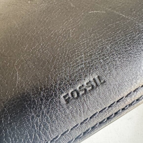 Fossil Ryder Black Leather Tore Bag w Charm - Picture 6 of 7